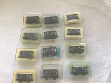 PECO N GAUGE LOT OF 12x GWR GREY VENTILATED WAGONS - UNBOXED