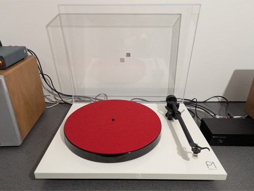 Rega planar one - planar,