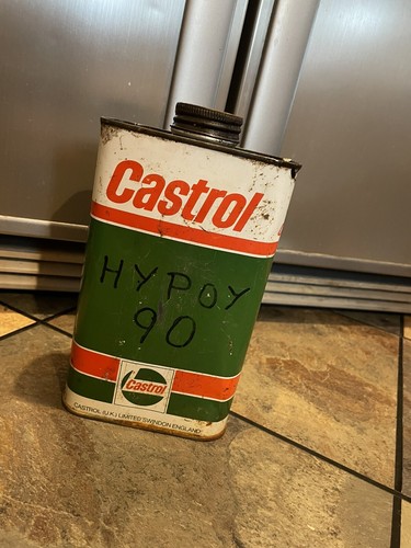 Old castrol oil can - old,