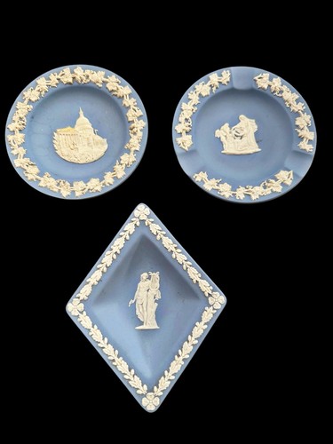 Wedgwood jasperware blue - jasperware,
