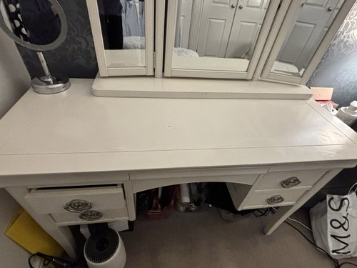White wooden mirrored dressing - wooden,