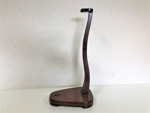Y3898 okimono wooden sword - y3898,