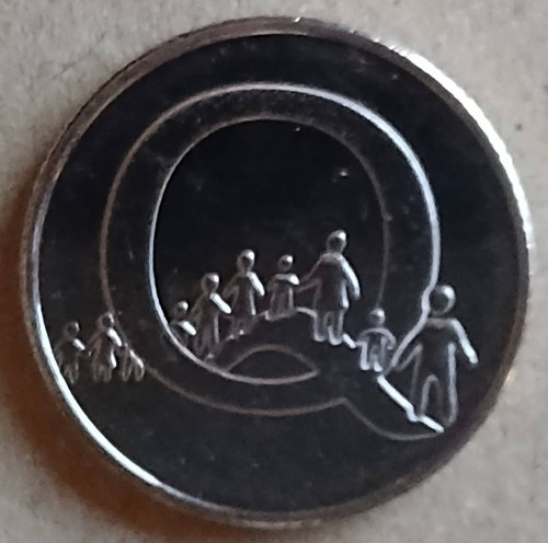 2018 queuing 10p coin - -,