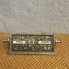 Perpetual Desk Calendar Metal