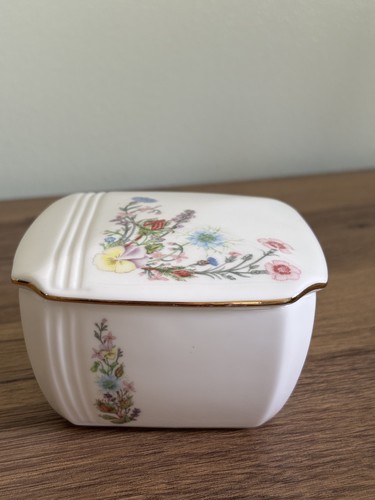 Aynsley wild tudor - wild, fine