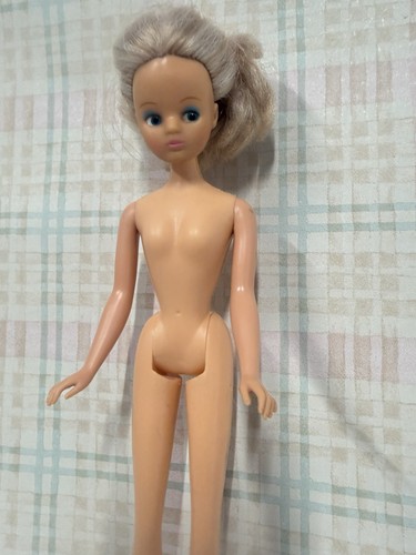 1970s mary quant daisy mod - daisy, 9"