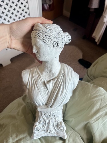 Indoor outdoor stone bust - indoor,