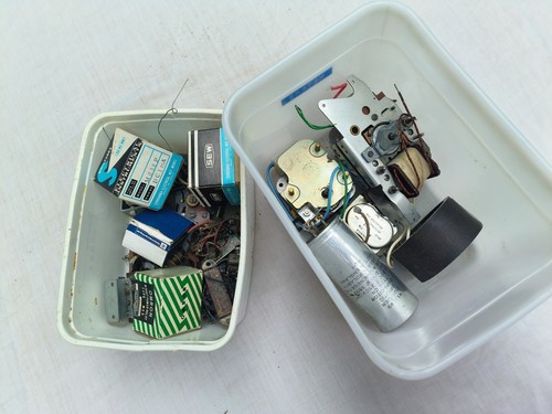 Vintage radio restoration job - radio,
