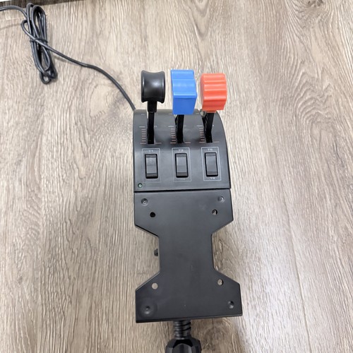 Logitech saitek pro flight - logitech,