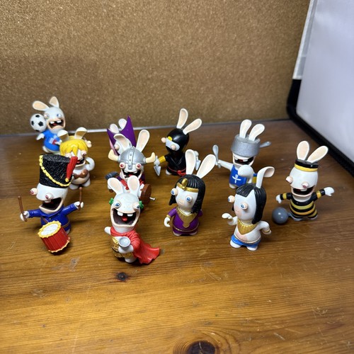 Raving rabbids figurines job - raving,