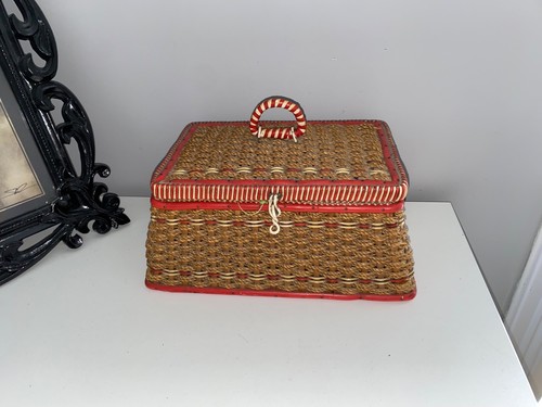 Vintage plastic wicker sewing - vintage,