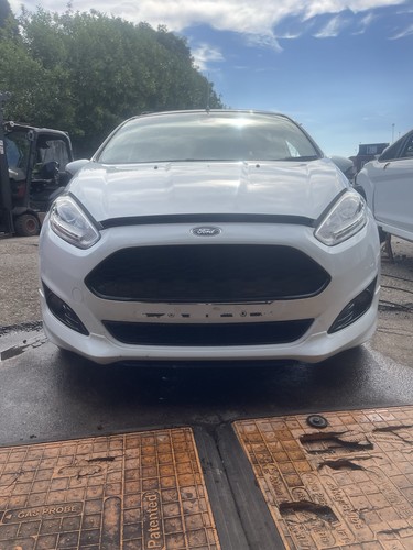 Ford fiesta mk7 bumper - ford,