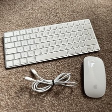 Apple Magic Keyboard & Mouse 2