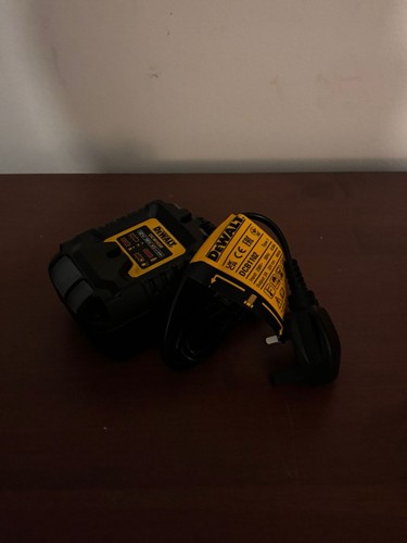 Dewalt dcb1102 12v 14 - dewalt,