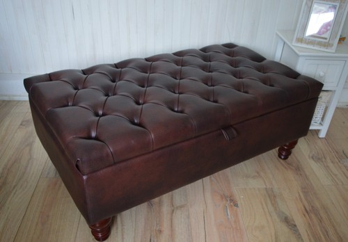 Chesterfield footstool - ,