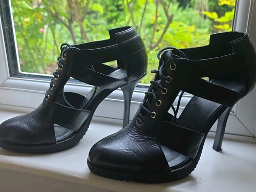 Martens doc - doc, heeled