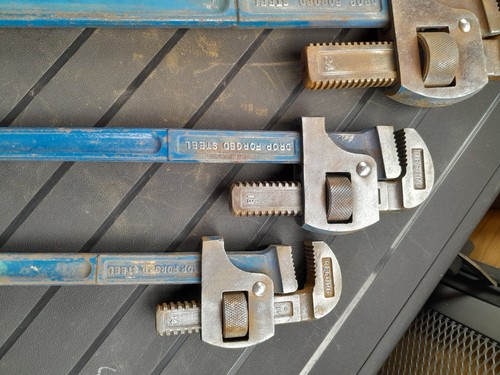 Vintage set stilsons - 3, by