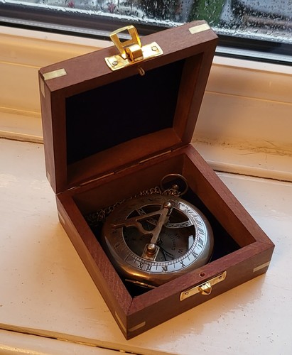 Sun dial pocket - watch, antique