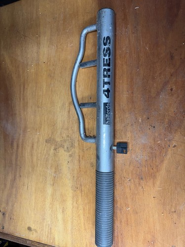 Halfords steering lock - halfords,