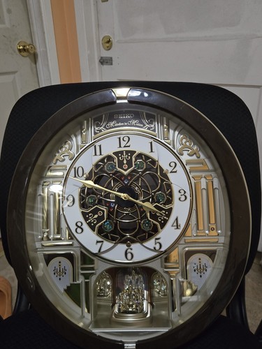 Seiko qxm394brh melodies - seiko,