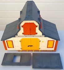 Vintage Playmobil 3072 Farm