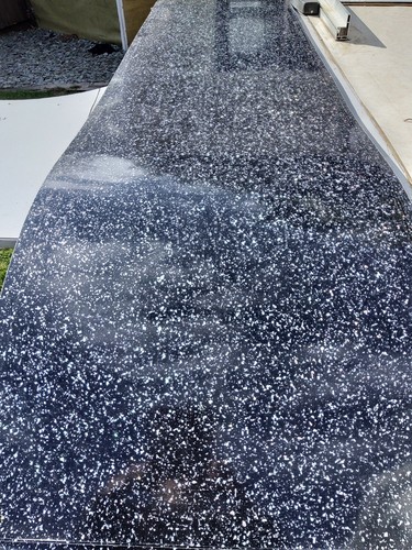Black glitter high gloss - black,