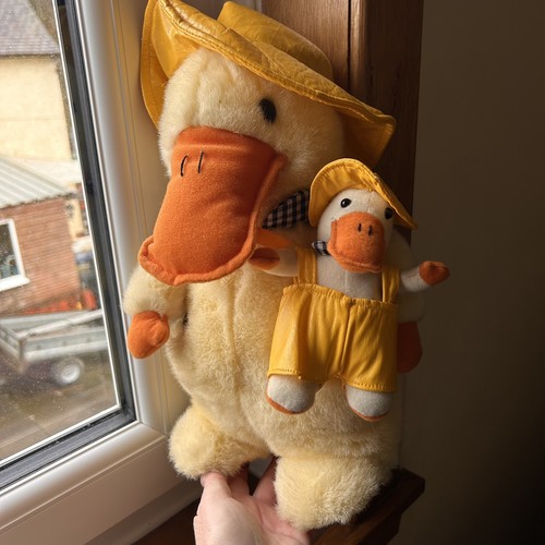Vtg duck plush soft toy - soft,