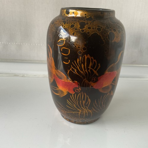 Lovely lacquered wood vase - lovely,