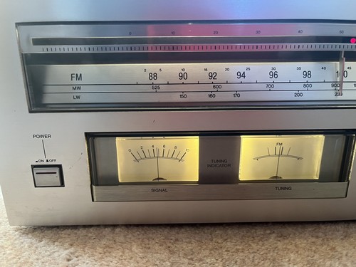 Aiwa 9300 stereo tuner - at-9300,