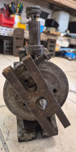 Lathe saddle indexing - , /