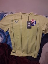 DINAMO ZAGREB FOOTBALL SHIRT