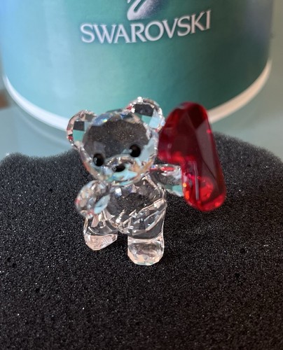 Swarovski kris bear holding - kris,