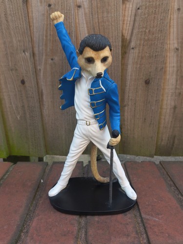 Magnificent meerkats showman - magnificent,