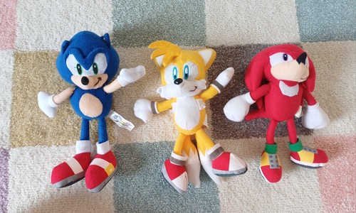 Sonic plush soft toy bundle - x,