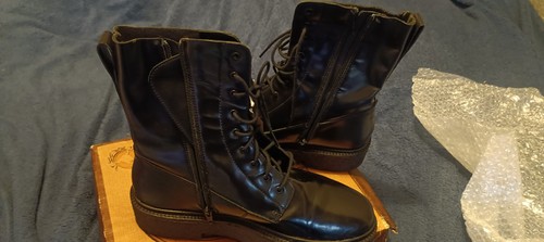 Chunky black boots size - boots, 8