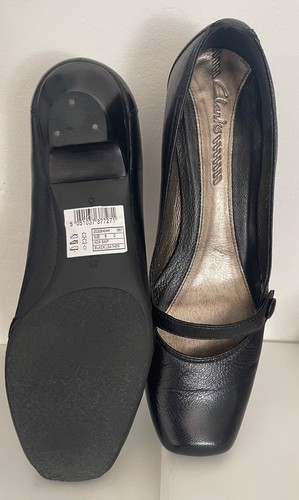 Clarks ladies size - , 6