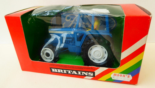 Britains toys 9523 ford tw20 - britains,