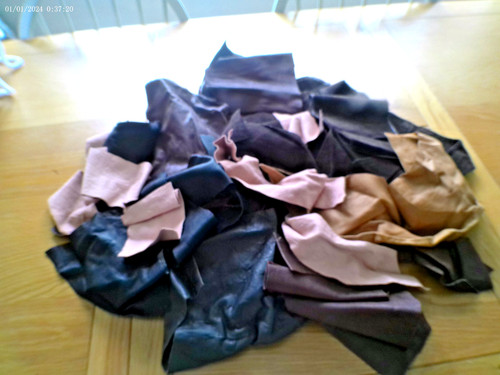 Off cuts small pieces - off,