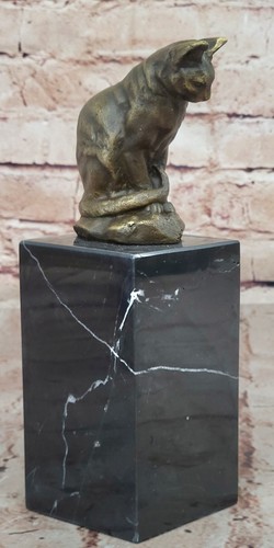 Bronze sculpture milo cat - by,
