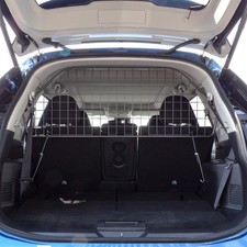 Travall Dog Guard for Nissan