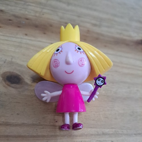 Fairy princess holly ben - holly,