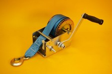 Manual Hand Winch 2000lb +