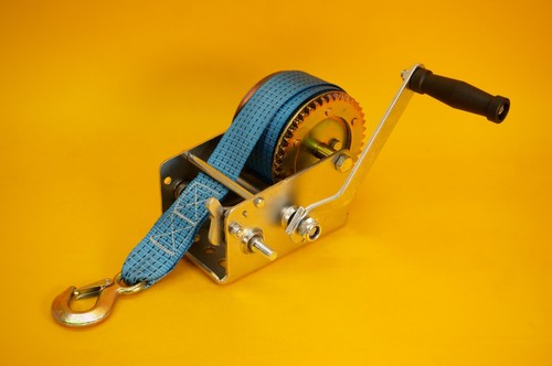 Manual hand winch 2000lb - hand,