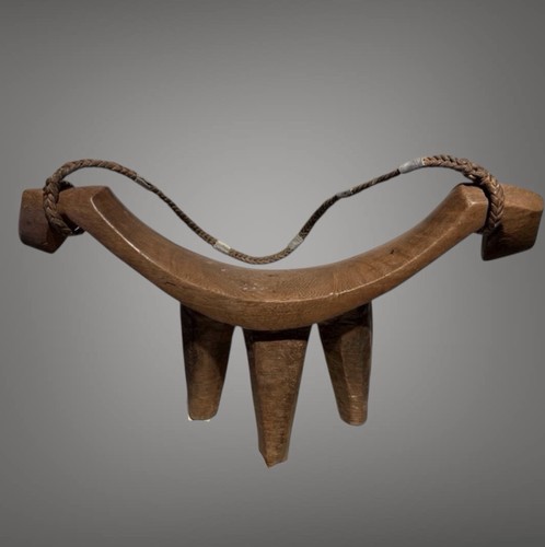 Fine dinka tripod headrest - fine,
