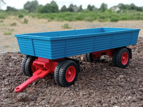 Britains farm toys 8 - farm,