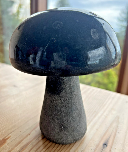 Rare hand carved stone - rare,