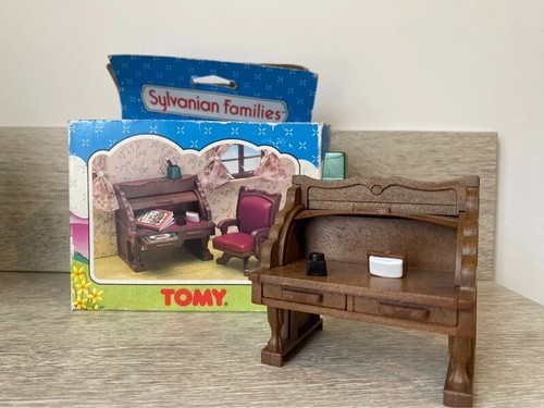 Sylvanian families roll top - families,
