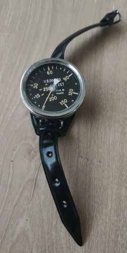 Divers wrist type - divers, depth