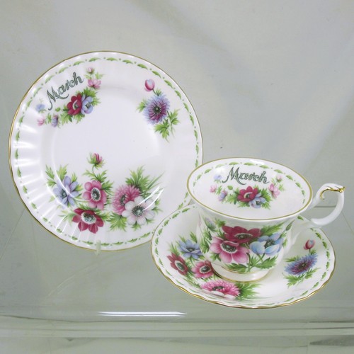 Vintage royal albert bone - royal,