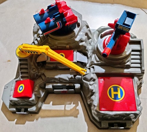 Vintage manta force battle - manta,